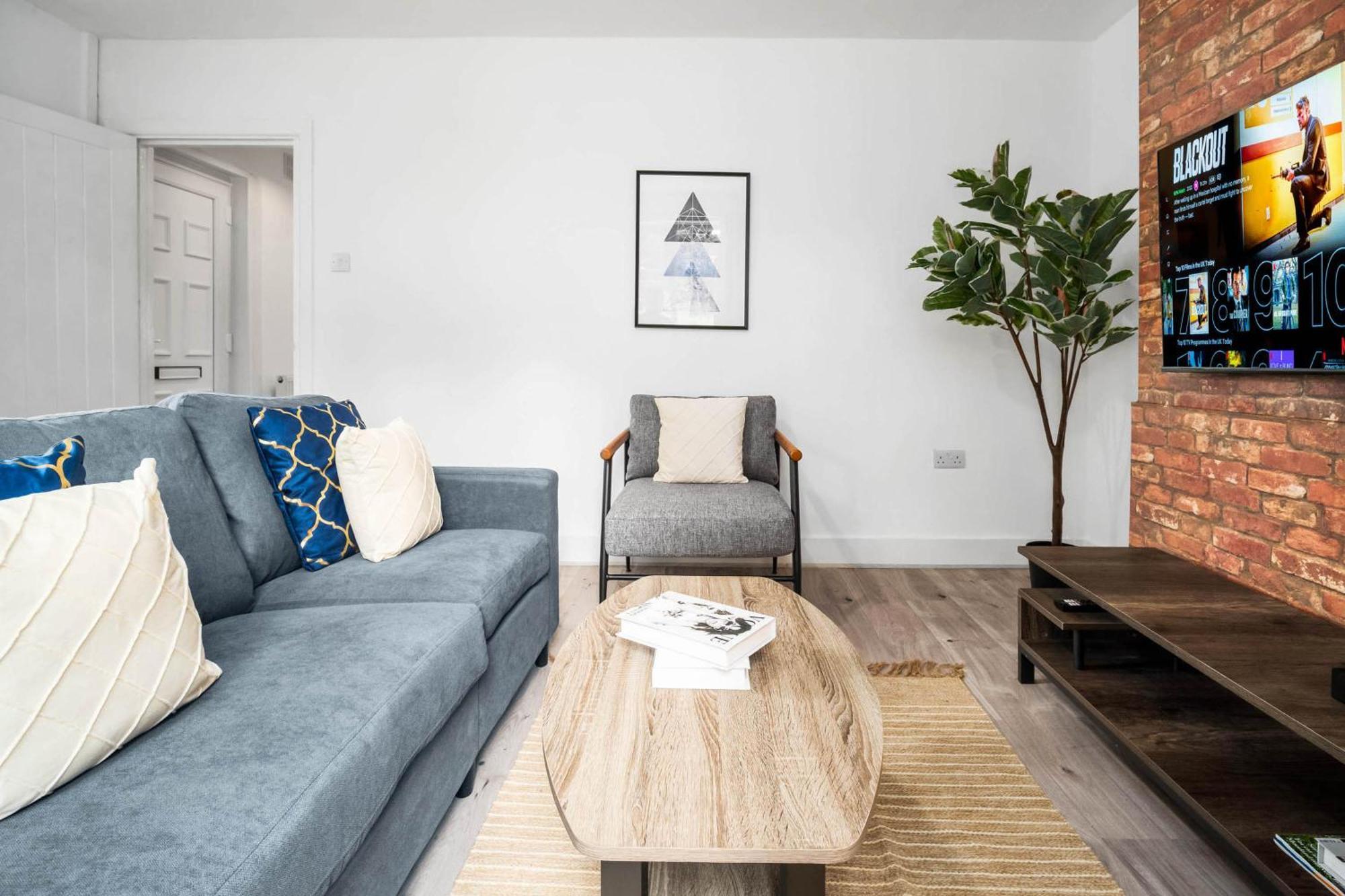 Three Bedroom House - Parking & Garden - Netflix - Wifi - Great Location - 215R Birmingham Bagian luar foto